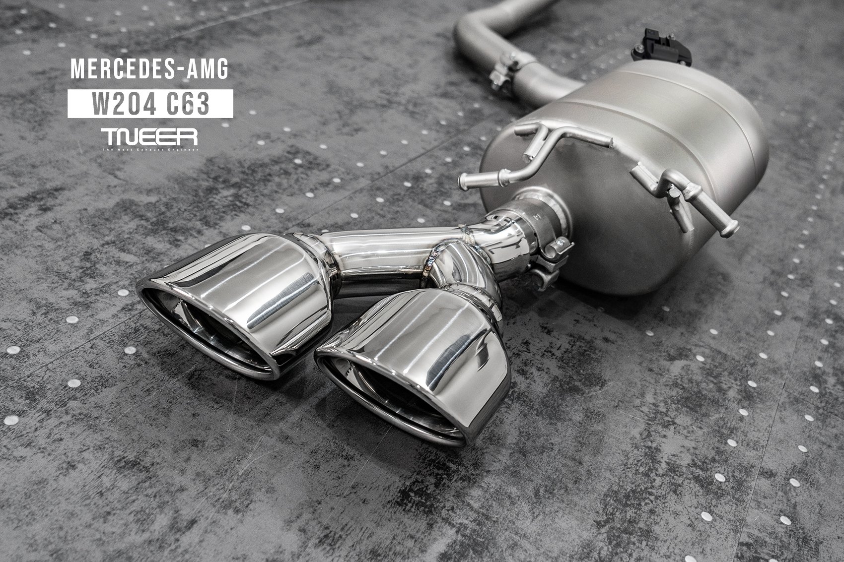 Mercedes-AMG W204 C63 TNEER Performance Exhaust System