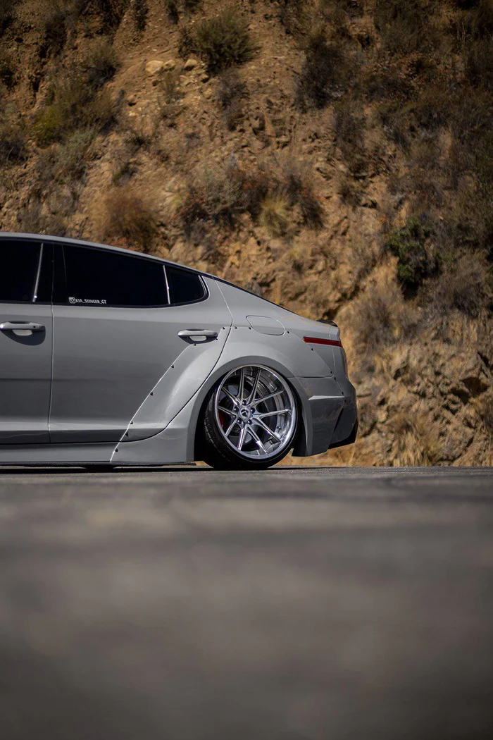 KIA STINGER ADRO WIDEBODY KIT