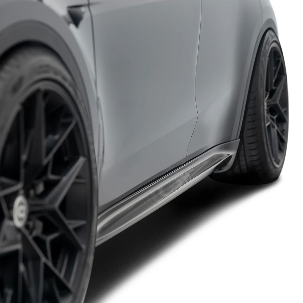 TESLA MODEL Y PREMIUM ADRO PREPREG CARBON FIBER SIDE SKIRT