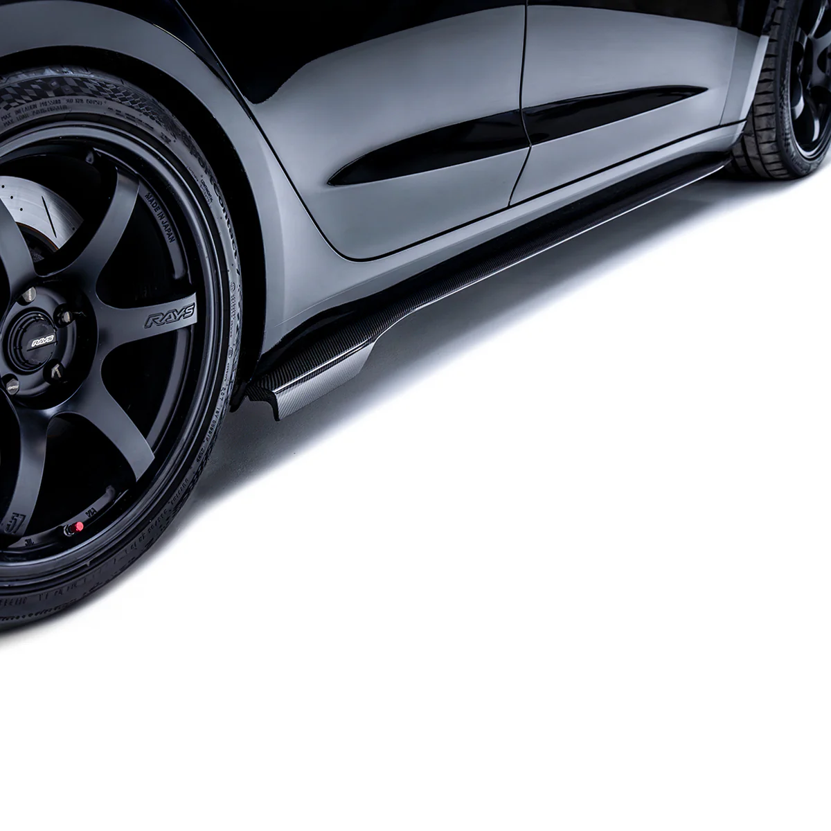 TESLA MODEL 3 ADRO SIDE SKIRT V2