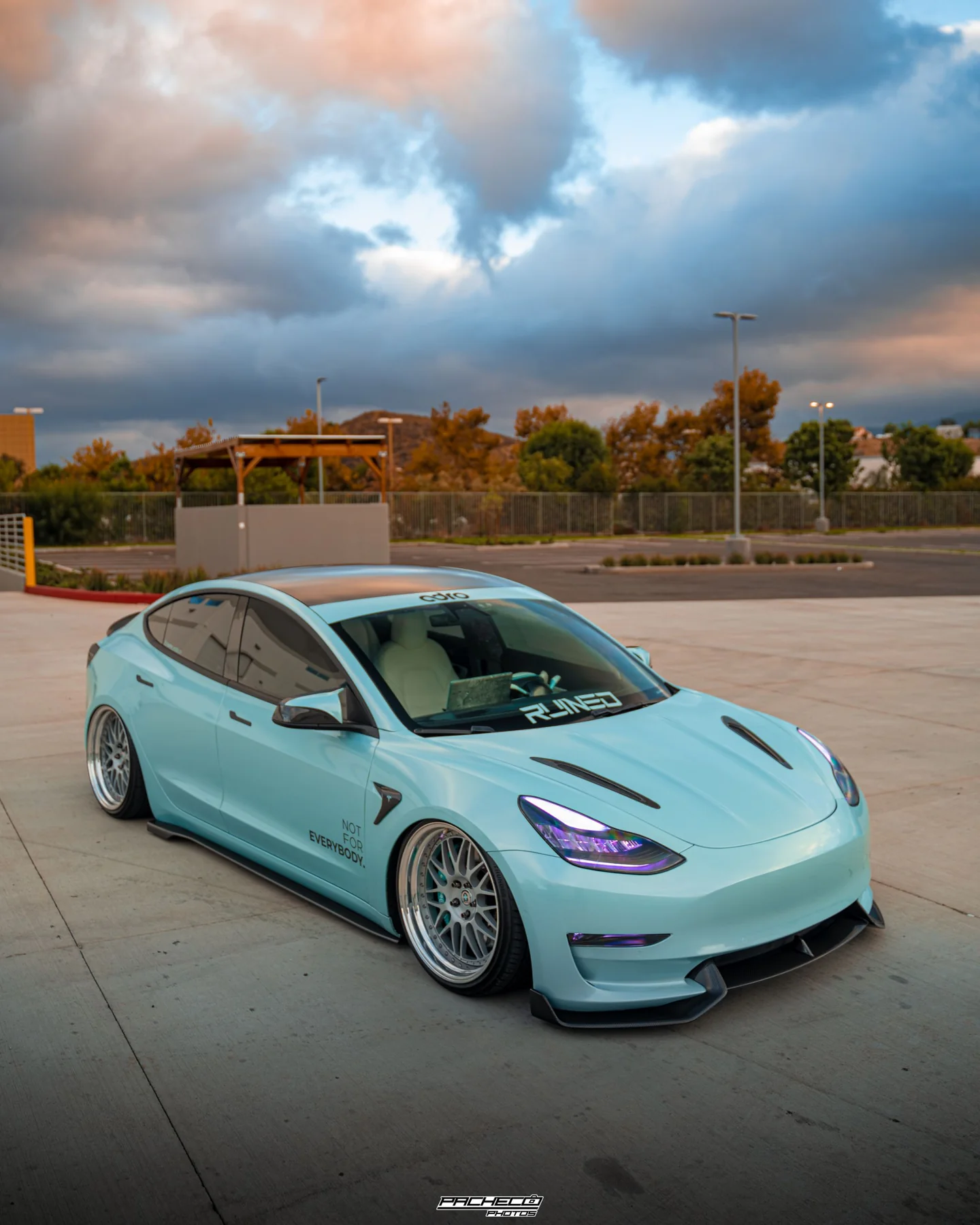 TESLA MODEL 3 ADRO SIDE SKIRT V2