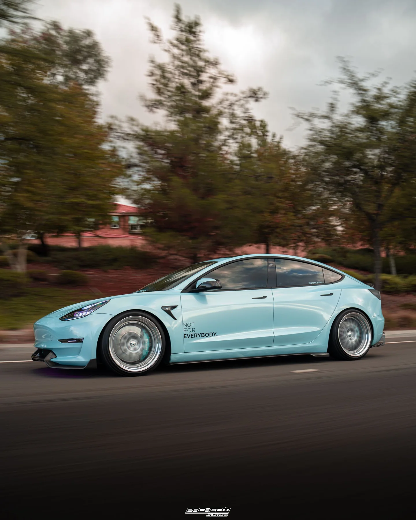 TESLA MODEL 3 ADRO SIDE SKIRT V2