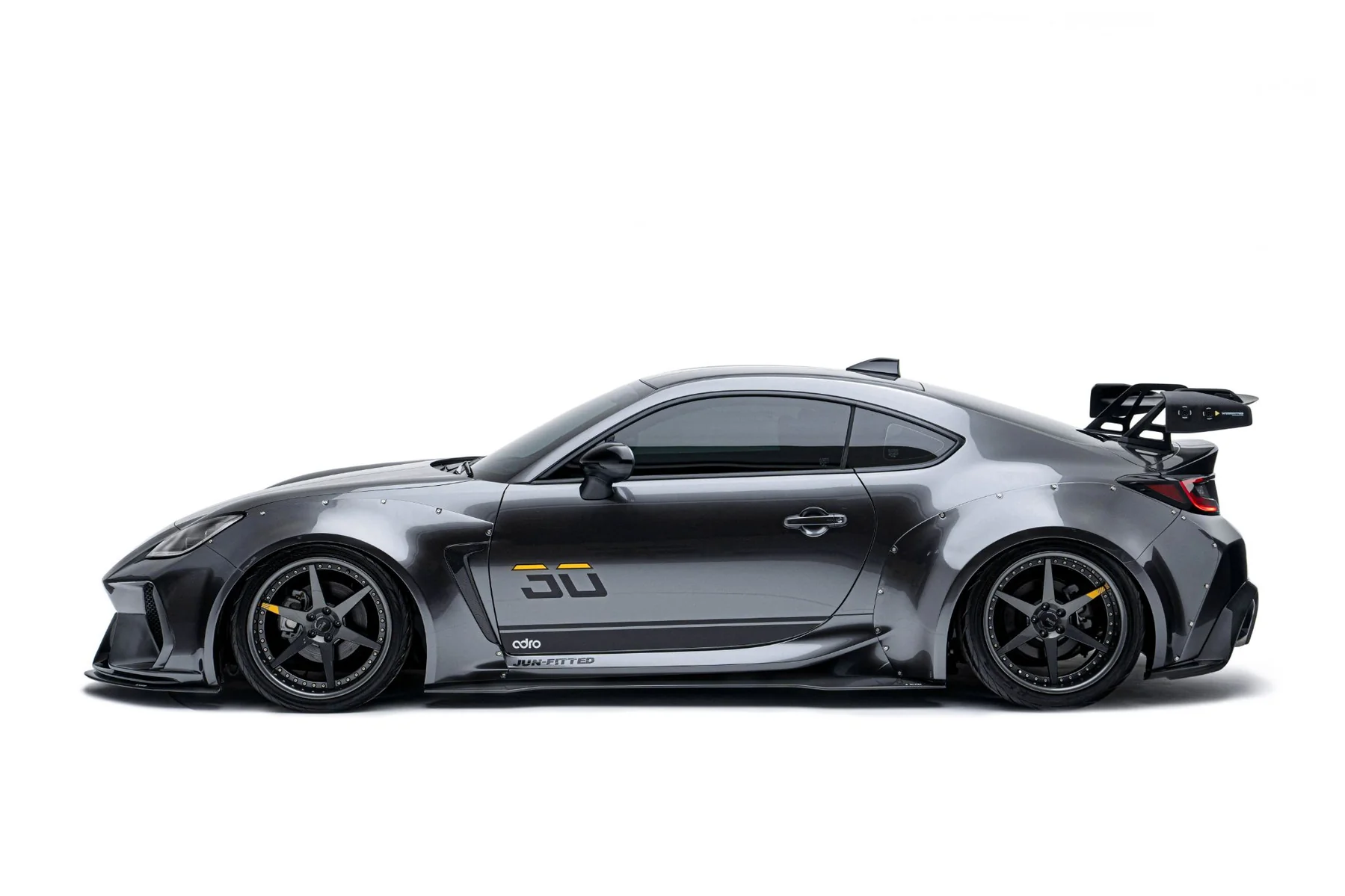 TOYOTA GR86 / SUBARU BRZ ADRO WIDEBODY KIT